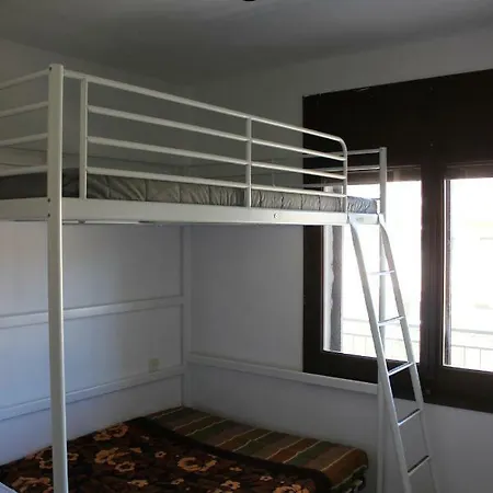 Les Mimoses Apartment
